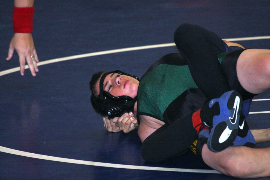 BHS Wrestling vs D Bell 13 Nov 08  026