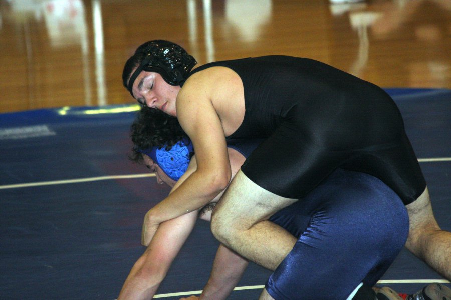 BHS Wrestling vs D Bell 13 Nov 08  057